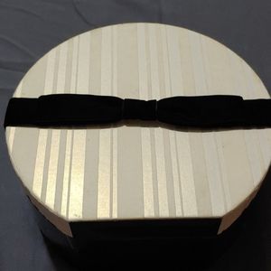 Vintage Barbie Bunko and Game set